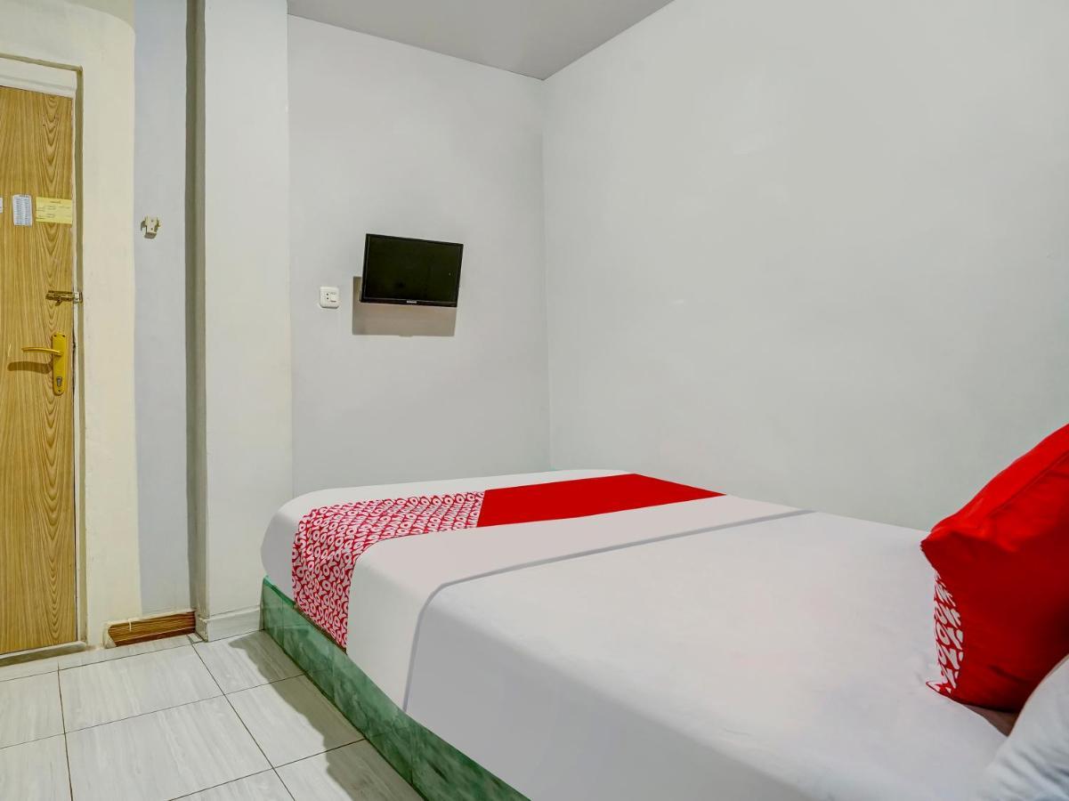Oyo 90161 Hotel Lendosis Pipa Reja Angkatan 66 Palembang Exterior foto